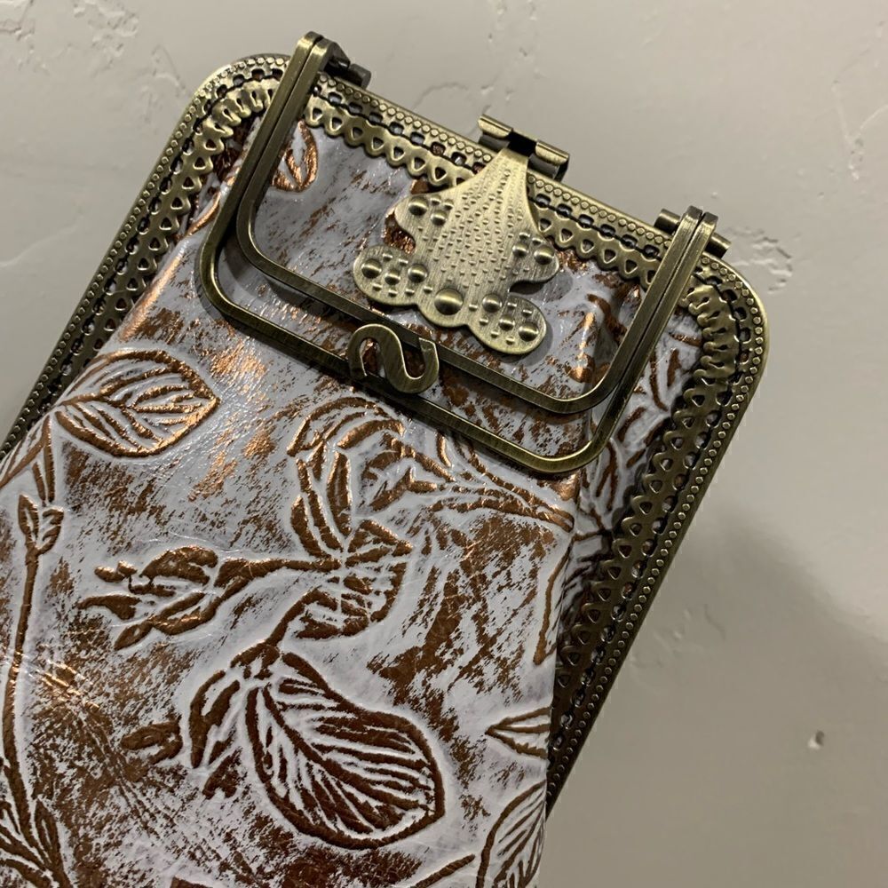 Floral Embossed Cowhide Leather Handmade Push-lock Phone Case/Pouch/Crossbody - Picture 11 of 13